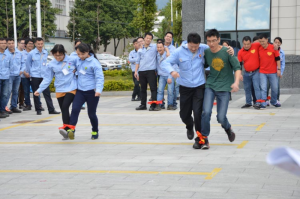 精彩纷呈的第一届趣味运动会—广州中设